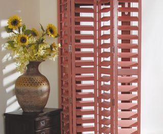 Modern wooden shutter